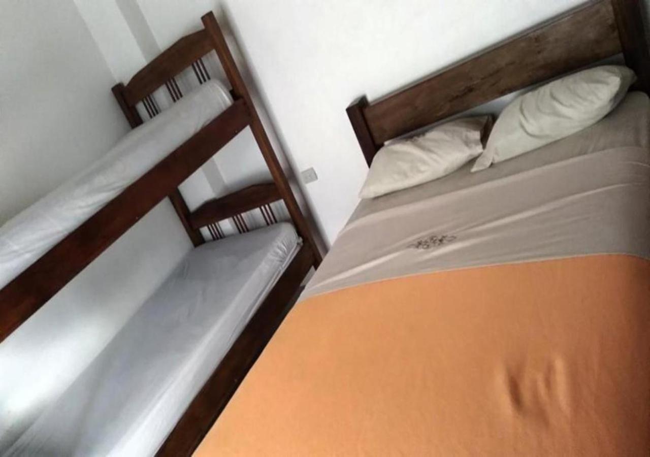 Casa Mafer Lodge มอนตาญิตาร์ ภายนอก รูปภาพ